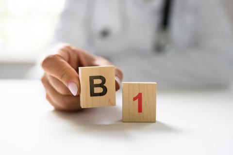 vitamine B1; thiamine; ontsteking